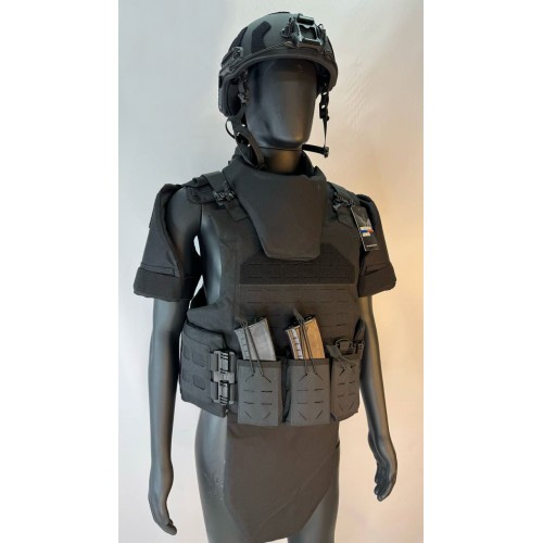 Бронежилет разгрузочный UNIVERSAL ARMOR в Красноярске (СВМПЭ + бронеплиты Бр5 класса) черный