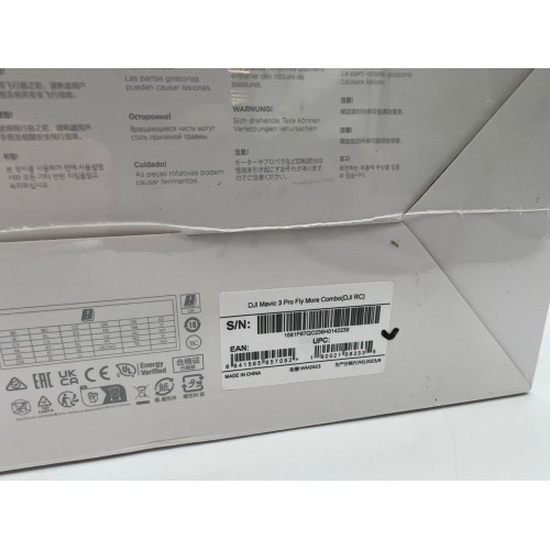 Квадрокоптер DJI Mavic 3 Fly More Combo в Красноярске DJI RC / с экраном