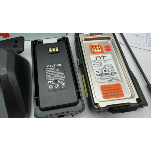 Рация цифровая TYT MD-UV390 DMR AES 256 ip67 в Красноярске
